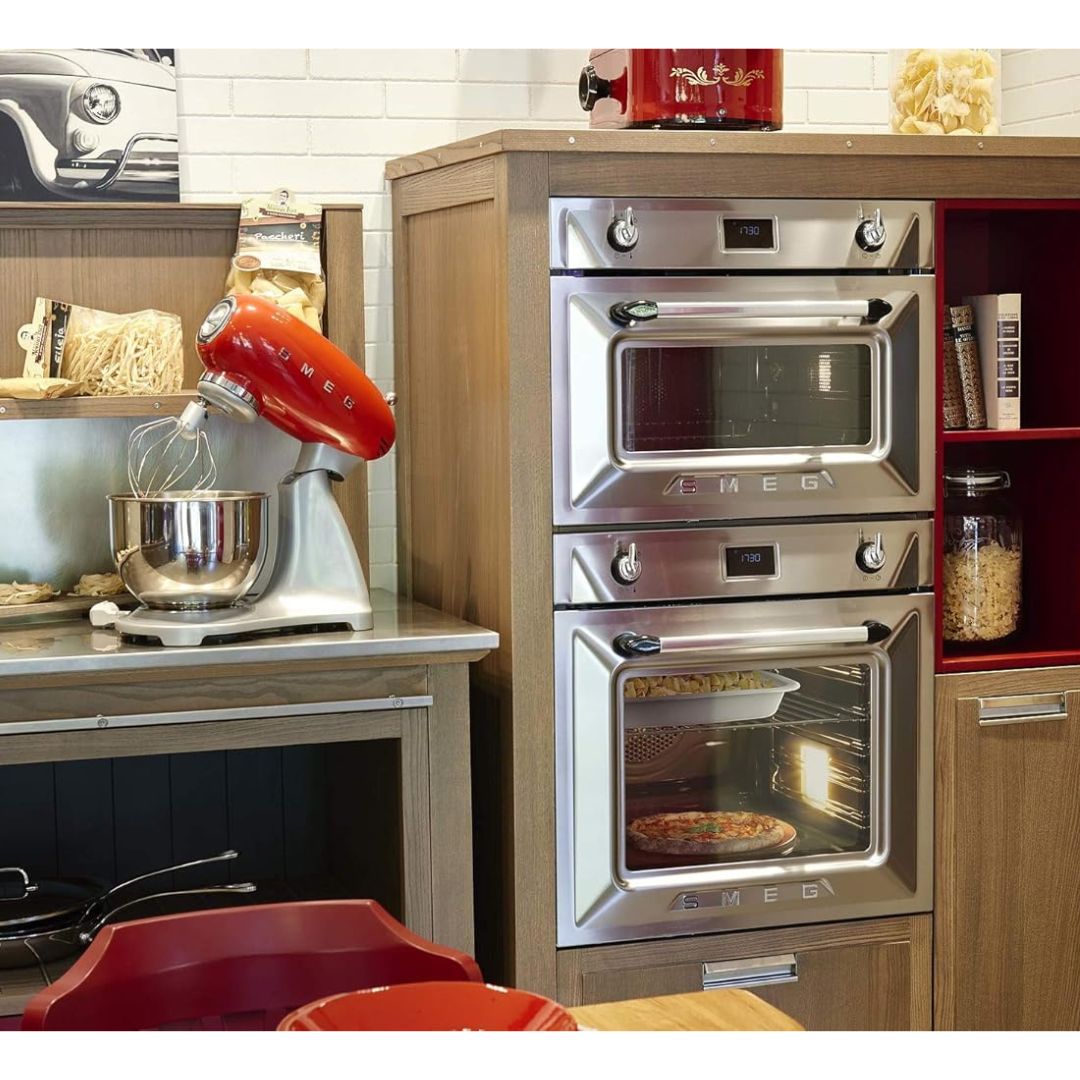 SMEG SMF02RDEU Impastatrice Planetaria 10 Velocità 4,8 L 800W Smooth Start