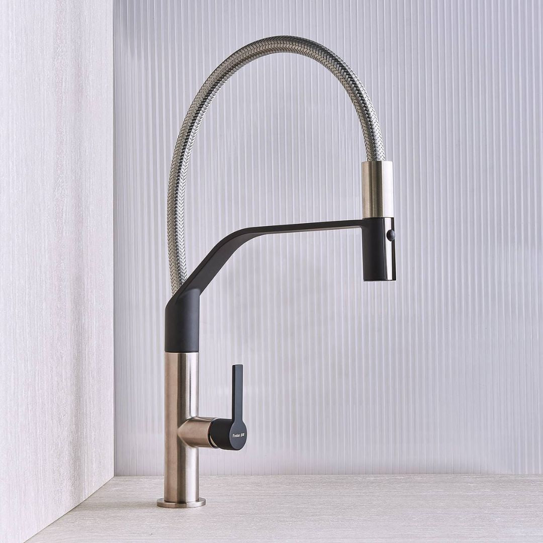 FOSTER MILANELLO 8425100 Miscelatore Monocomando Canna Girevole e Doccetta Estraibile