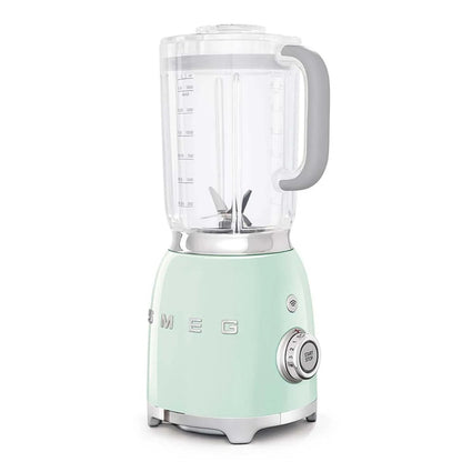 Smeg BLF01PGEU Frullatore da Tavolo 1,5Lt. 4 Velocità 800W Verde Antiscivolo
