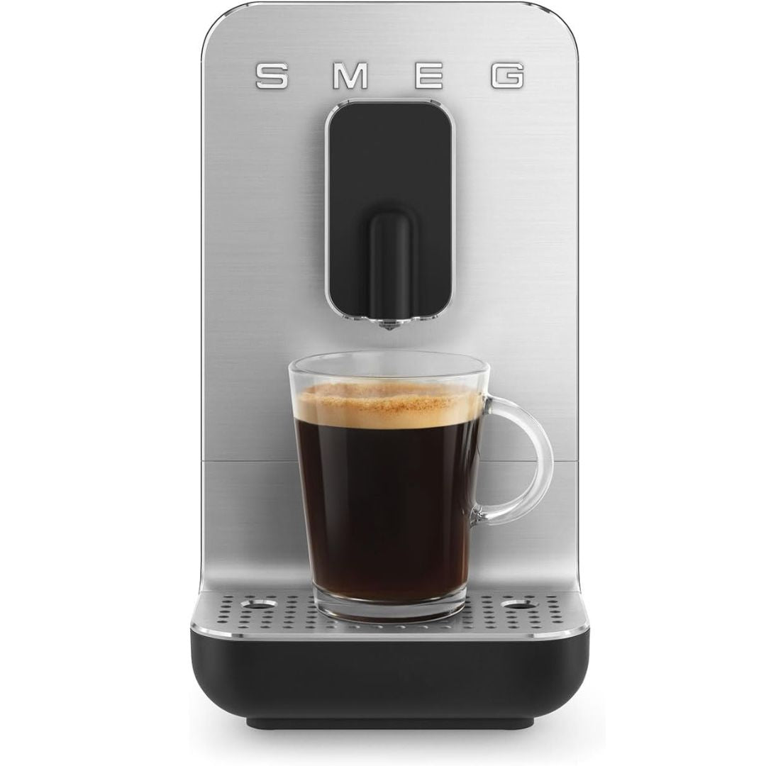 SMEG BCC11BLMEU Macchina Caffè Automatica Espresso Nero Macina Caffè Integrato