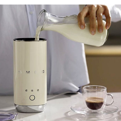 SMEG MFF02PBEU Montalatte Elettrico 50's Style Schiuma perfetta Calda e Fredda