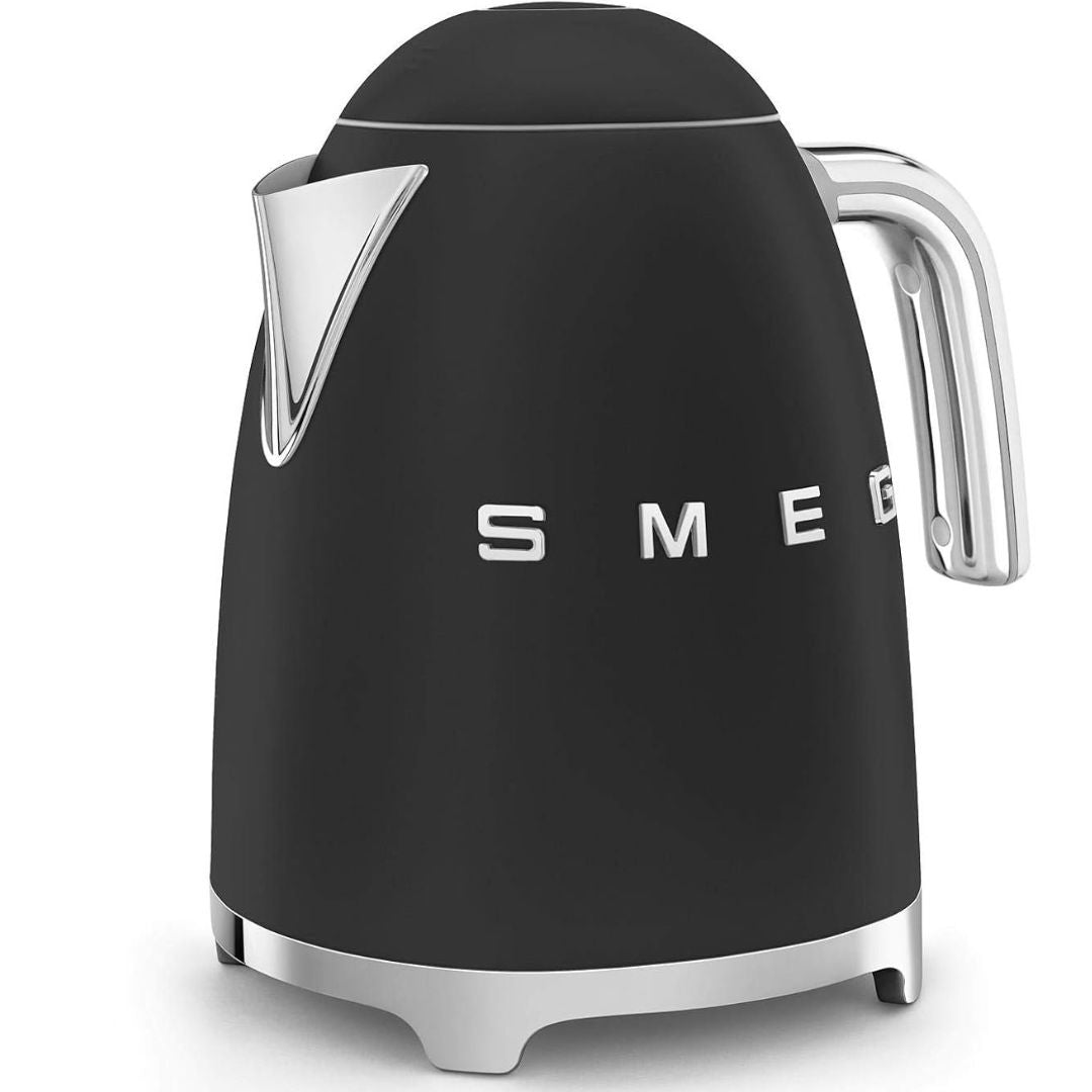 SMEG KLF03BLMEU Bollitore Elettrico Nero 1,7 L Style 50’s Manico Ergonomico