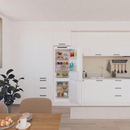 DELONGHI F6CTNF244E Frigorifero Incasso 2 Porte No Frost 244 l Rumorosità 41 dB(A) 3 Ripiani Bianco Classe E  cm 54x176,90x55