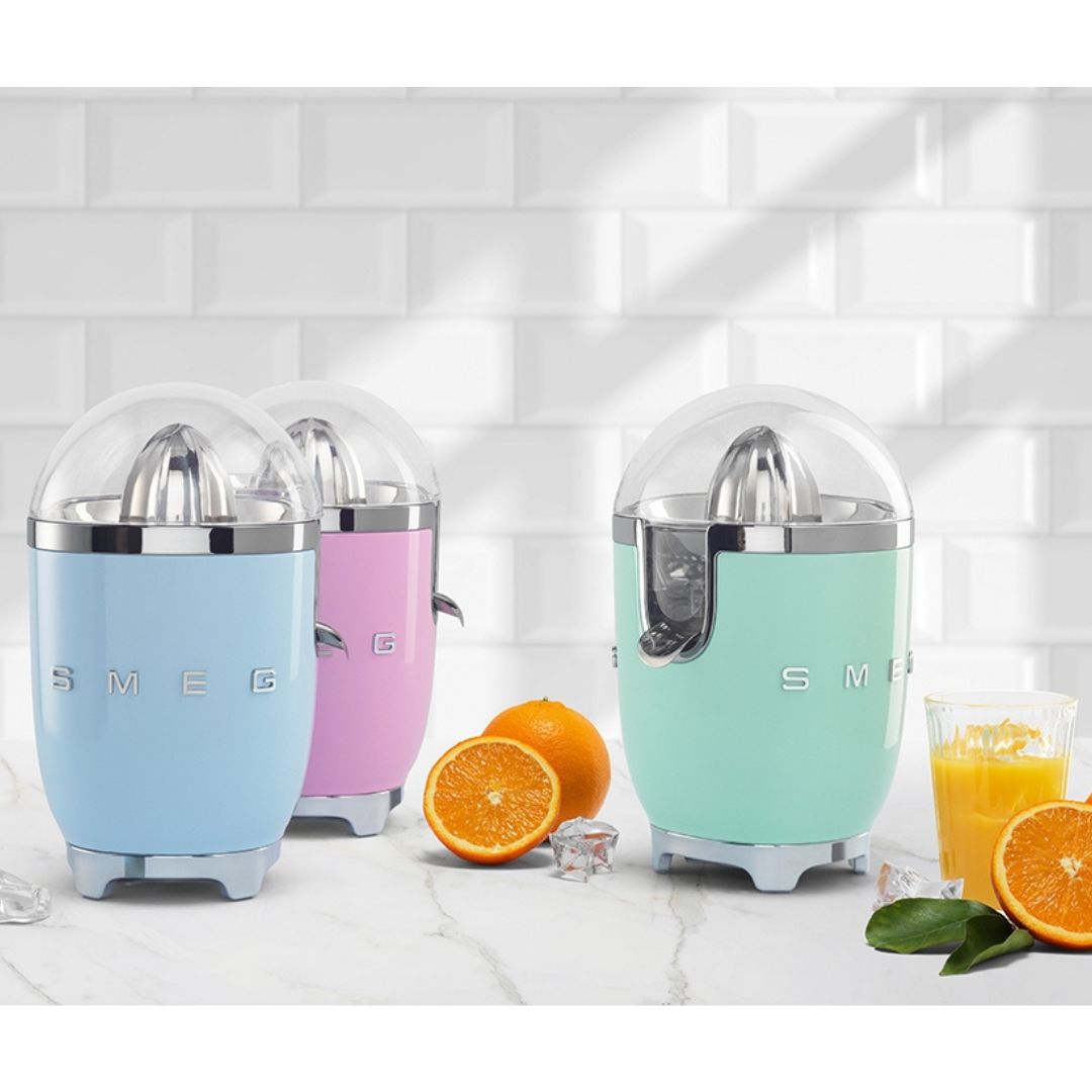 SMEG CJF11CREU Spremiagrumi Elettrico Panna Lucido 70W Inox Antigoccia 50’s Style