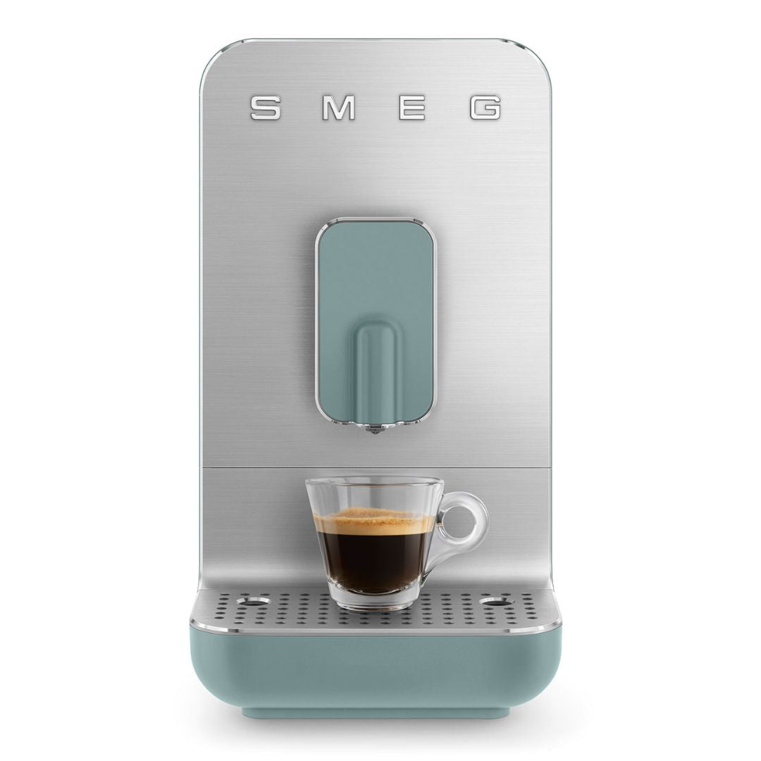 SMEG BCC01EGMEU Macchina Caffè Espresso Automatica Verde Smeraldo 1350W 1.4 Lt.