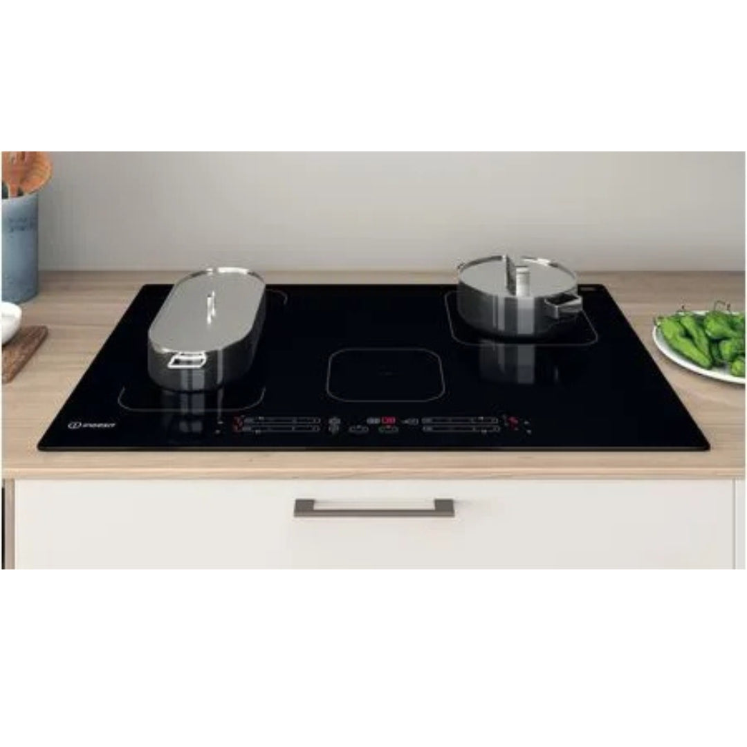 INDESIT IB21B7NE Piano Cottura Induzione 4 Zone Vetroceramica Nero Push&Go Booster cm. 77 x 51