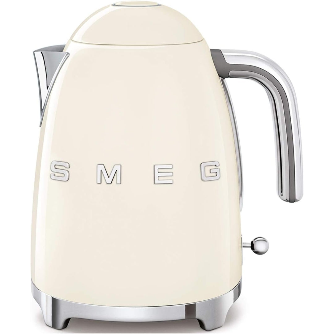 SMEG KLF03CREU Bollitore Elettrico Panna 2400W 1.7 LT. Estetica 50’s Style